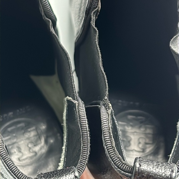 Tory Burch Bernice Black Leather Pointed Toe Ankle Boots Size 7.5M - Picture 12 of 13